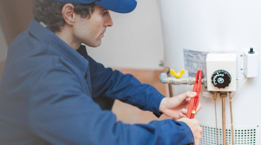 Local water heater installation in Leming, TX